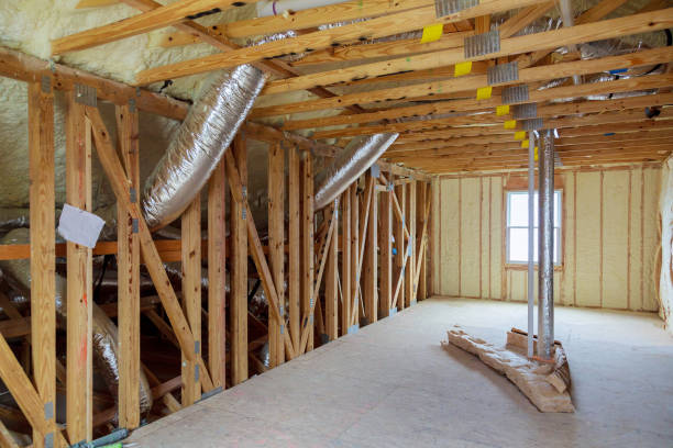 Best Insulation Replacement Services  in Munising, MI